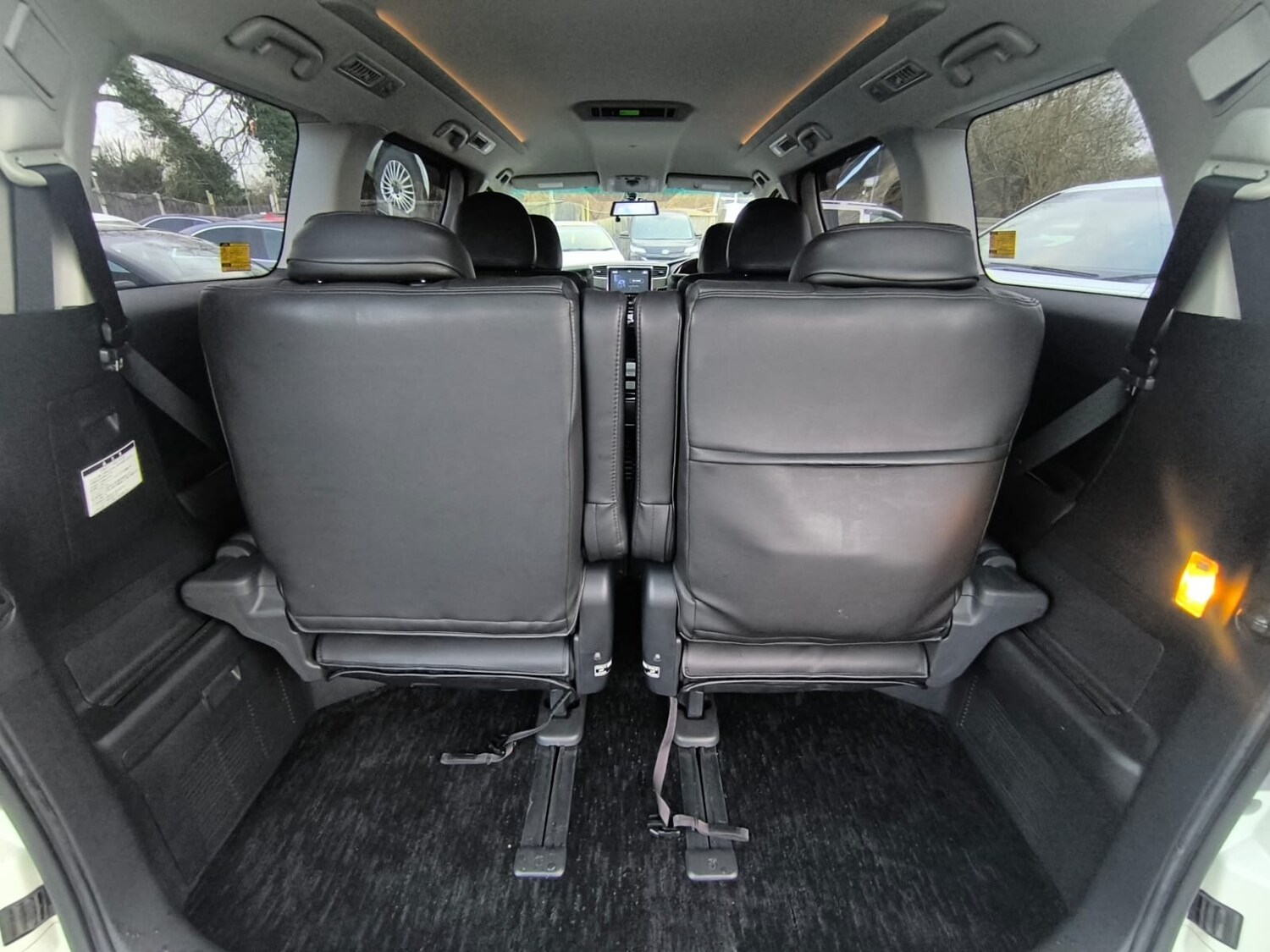 Used Toyota Alphard 2014 for sale - 77715337: Photo 35