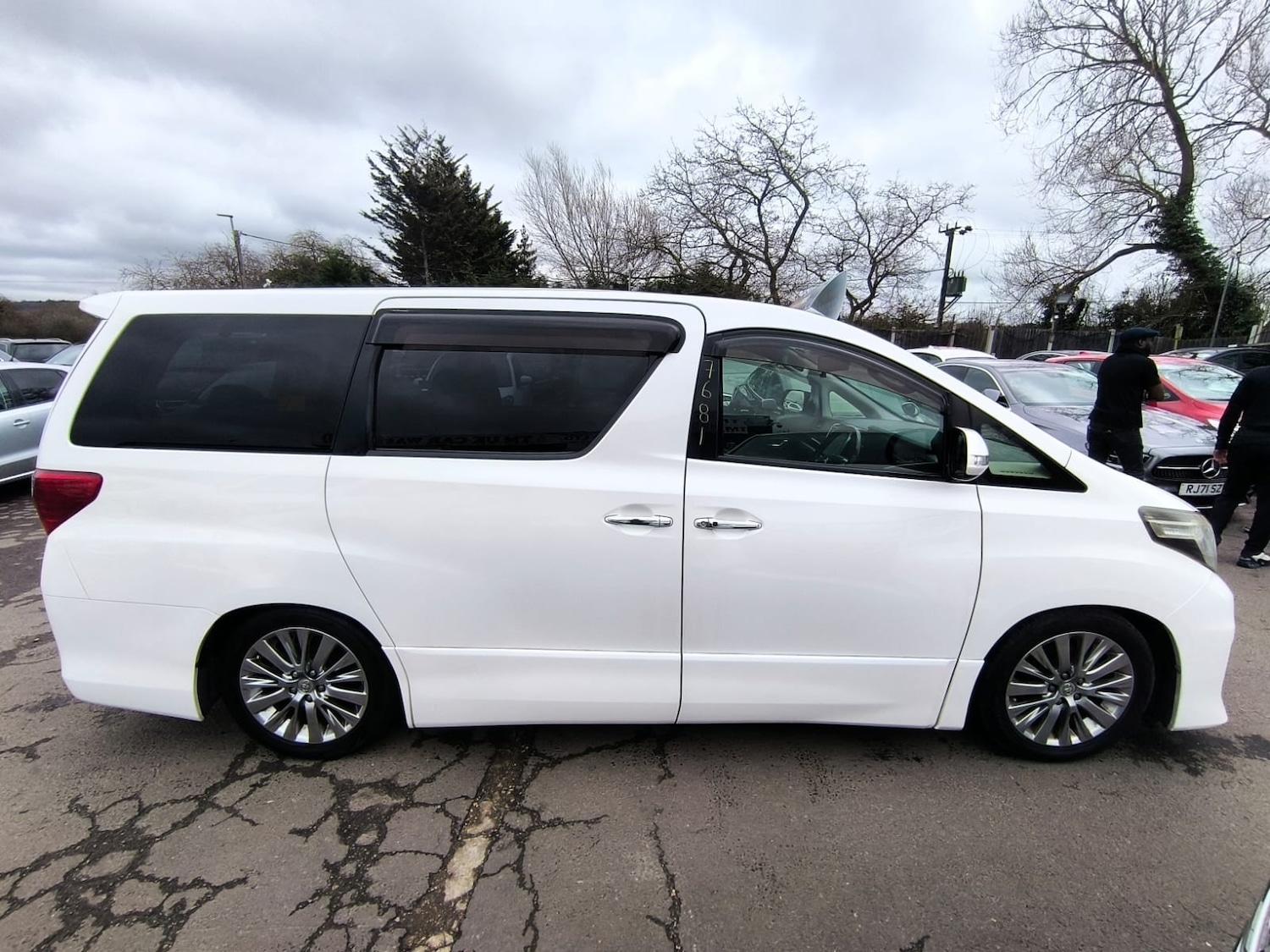 Used Toyota Alphard 2014 for sale - 77715337: Photo 5