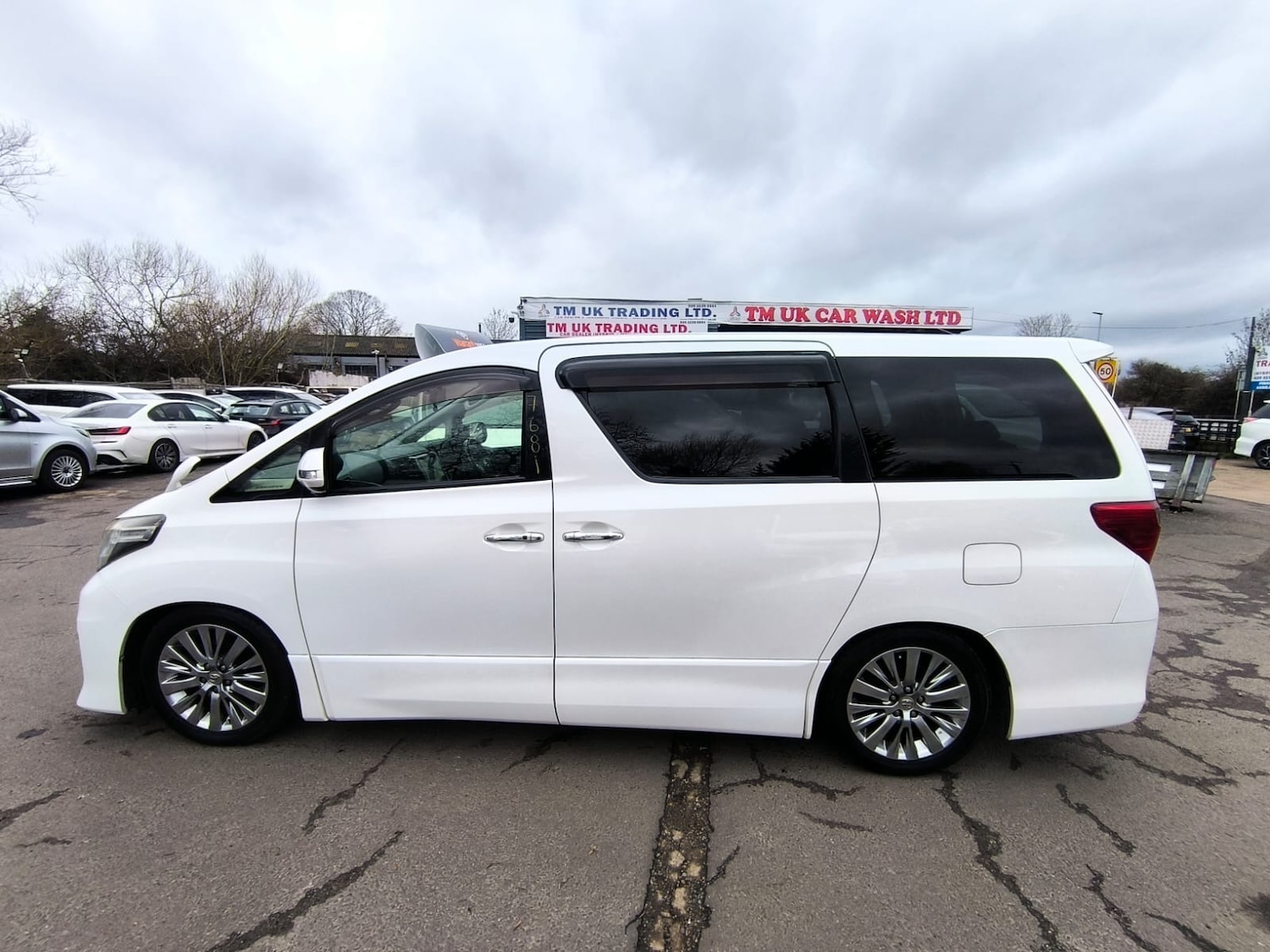 Used Toyota Alphard 2014 for sale - 77715337: Photo 6
