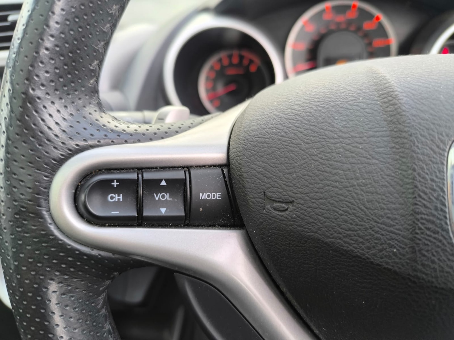 Used Honda Jazz 2010 for sale - 76488555: Photo 17