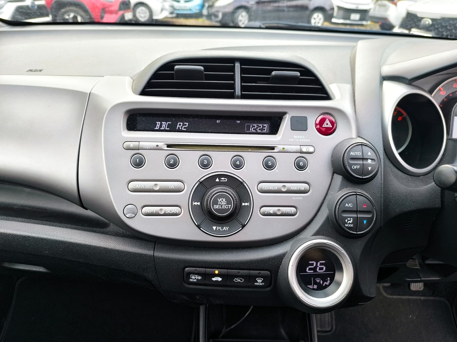 Used Honda Jazz 2010 for sale - 76488555: Photo 19