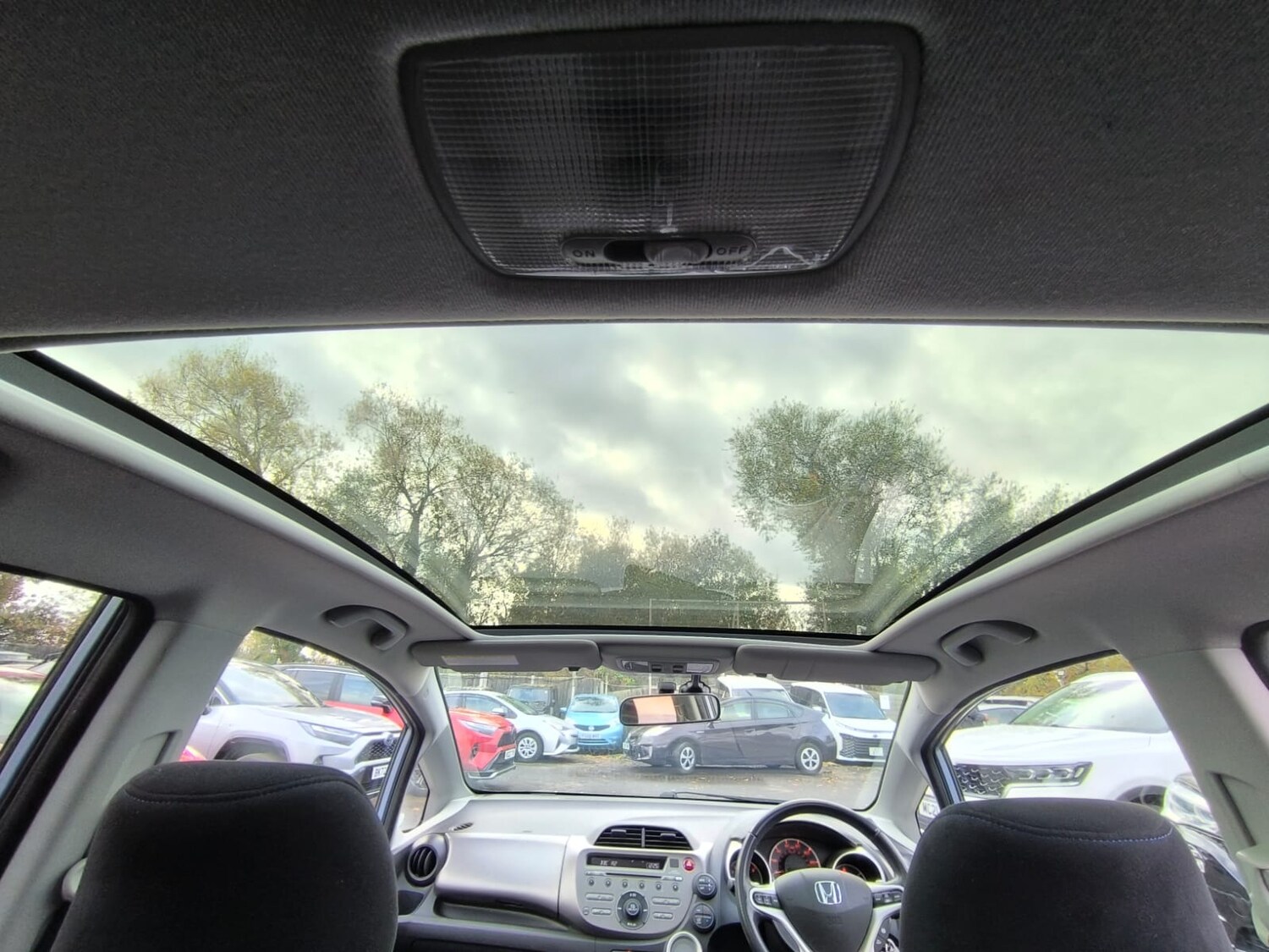 Used Honda Jazz 2010 for sale - 76488555: Photo 22