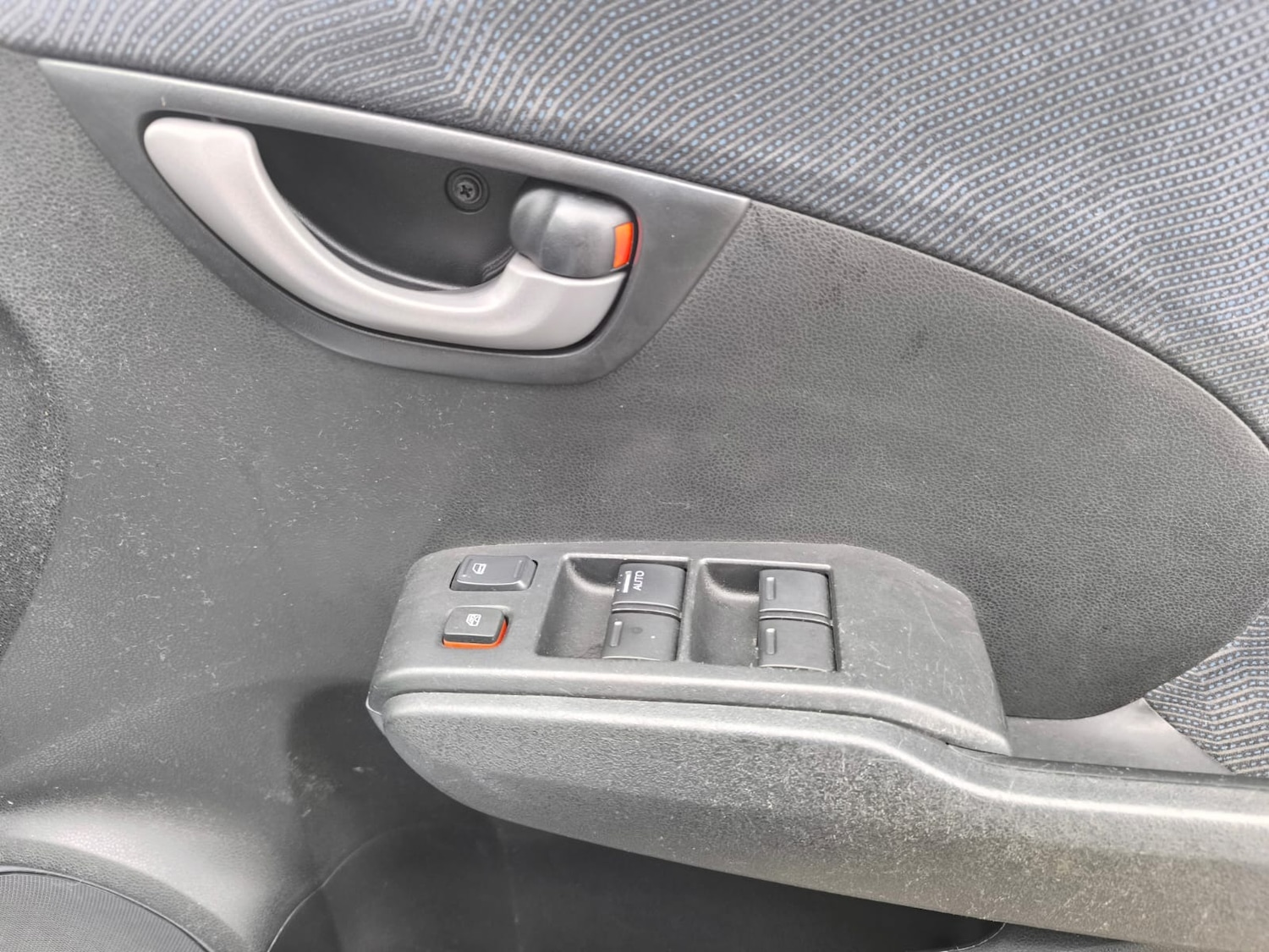 Used Honda Jazz 2010 for sale - 76488555: Photo 27