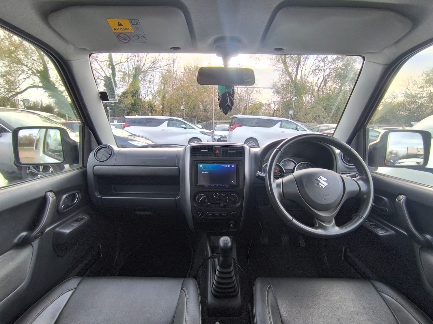Used Suzuki Jimny 2016 for sale - 76663351: Photo 12