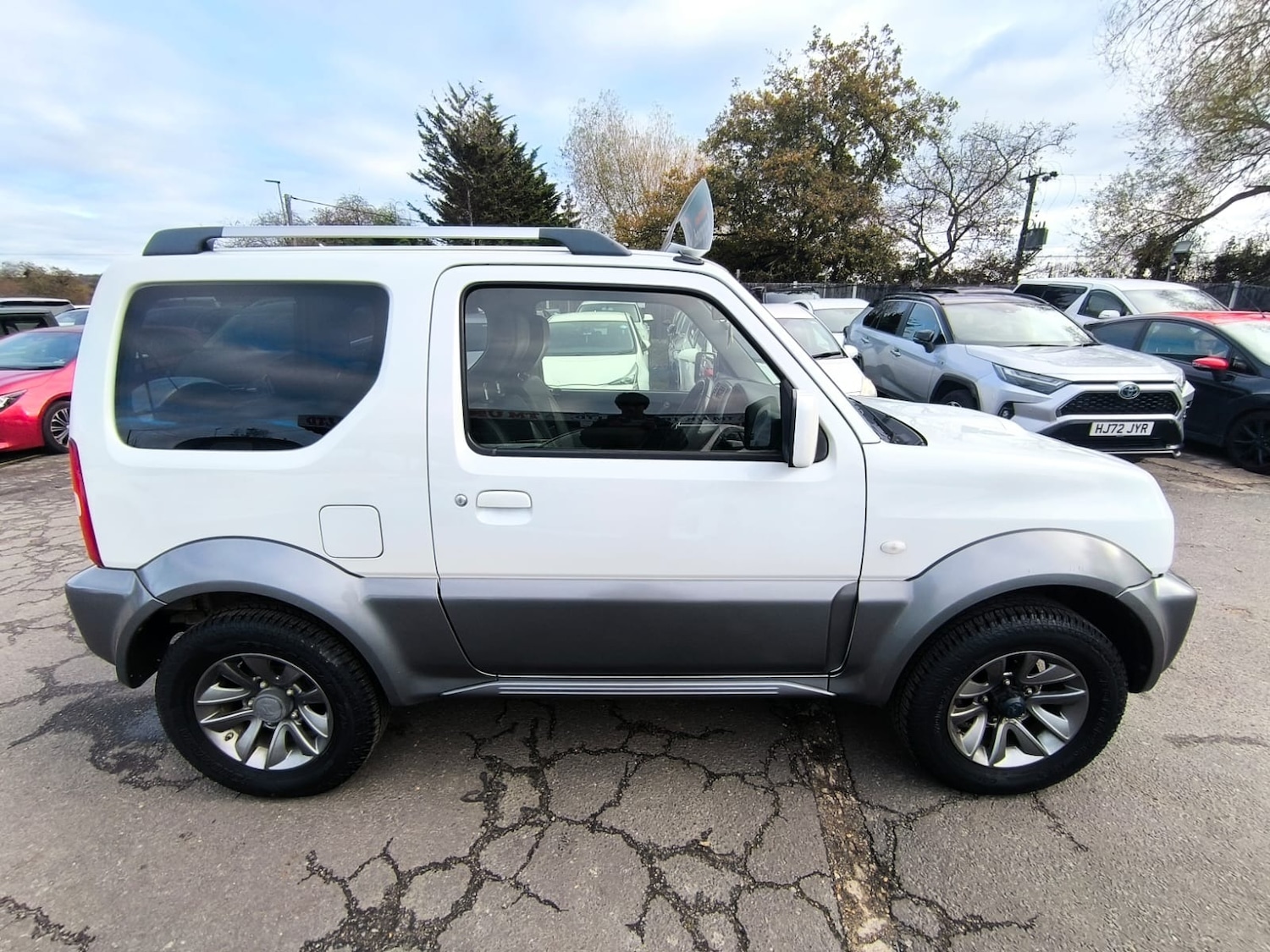 Used Suzuki Jimny 2016 for sale - 76663351: Photo 5