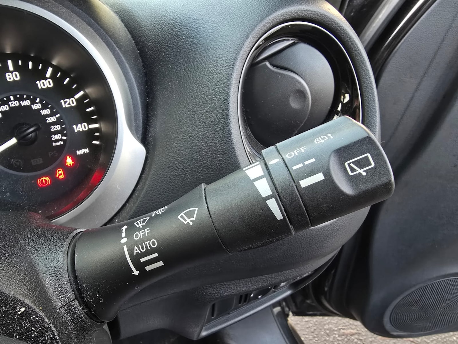 Used Nissan Juke 2018 for sale - 76793009: Photo 22