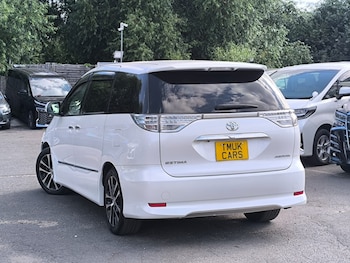 Used Toyota Estima 2014 for sale - 79055701: Photo