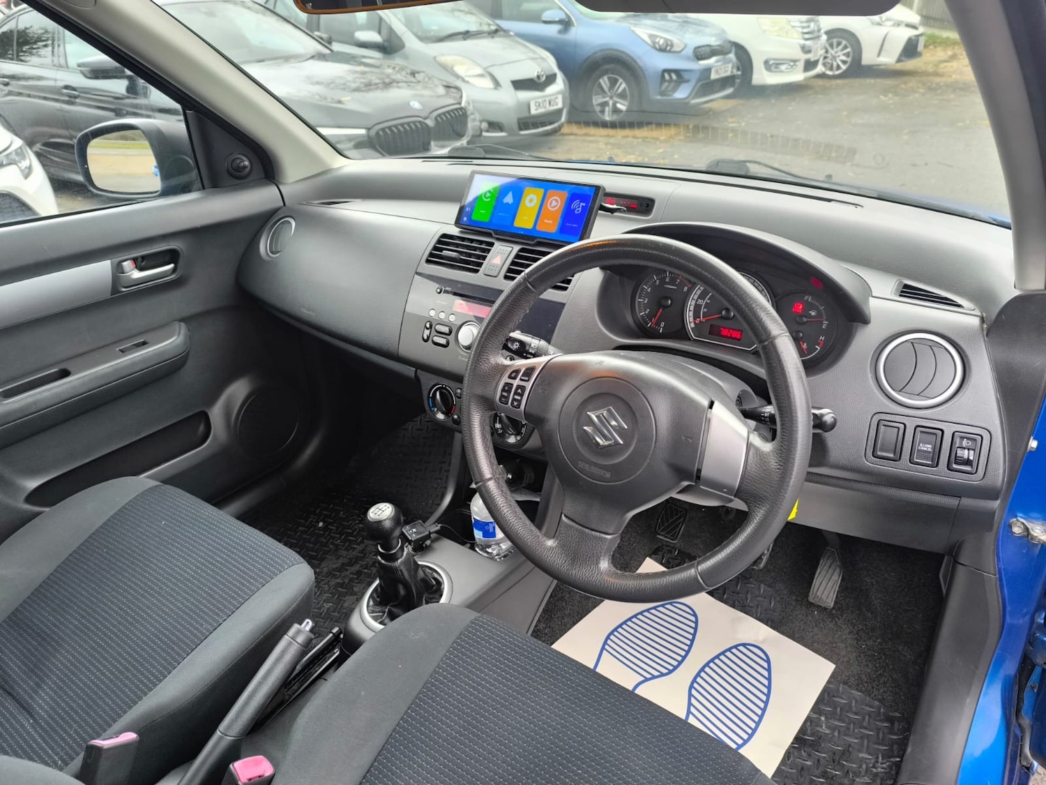 Used Suzuki Swift 2010 for sale - 76931978: Photo 10