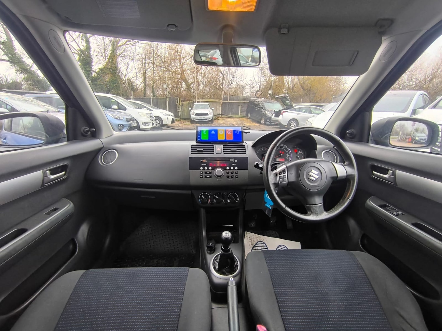 Used Suzuki Swift 2010 for sale - 76931978: Photo 12