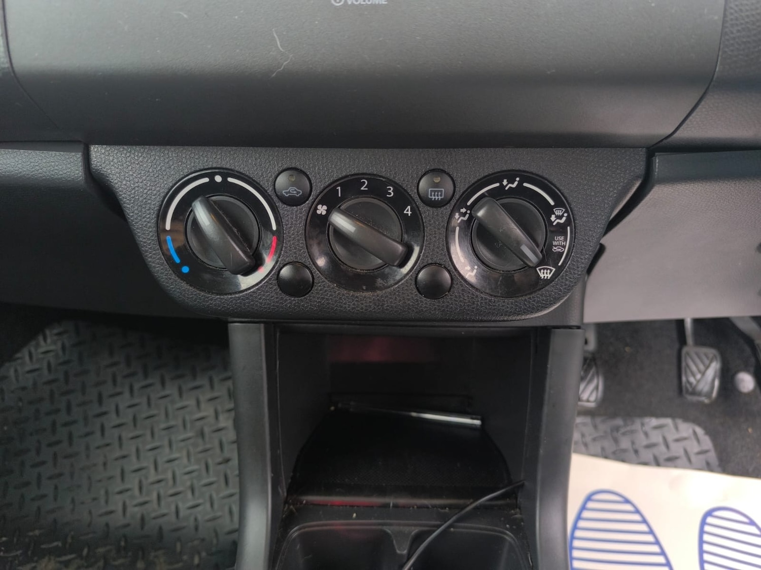 Used Suzuki Swift 2010 for sale - 76931978: Photo 22