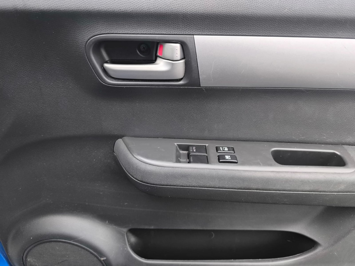 Used Suzuki Swift 2010 for sale - 76931978: Photo 23