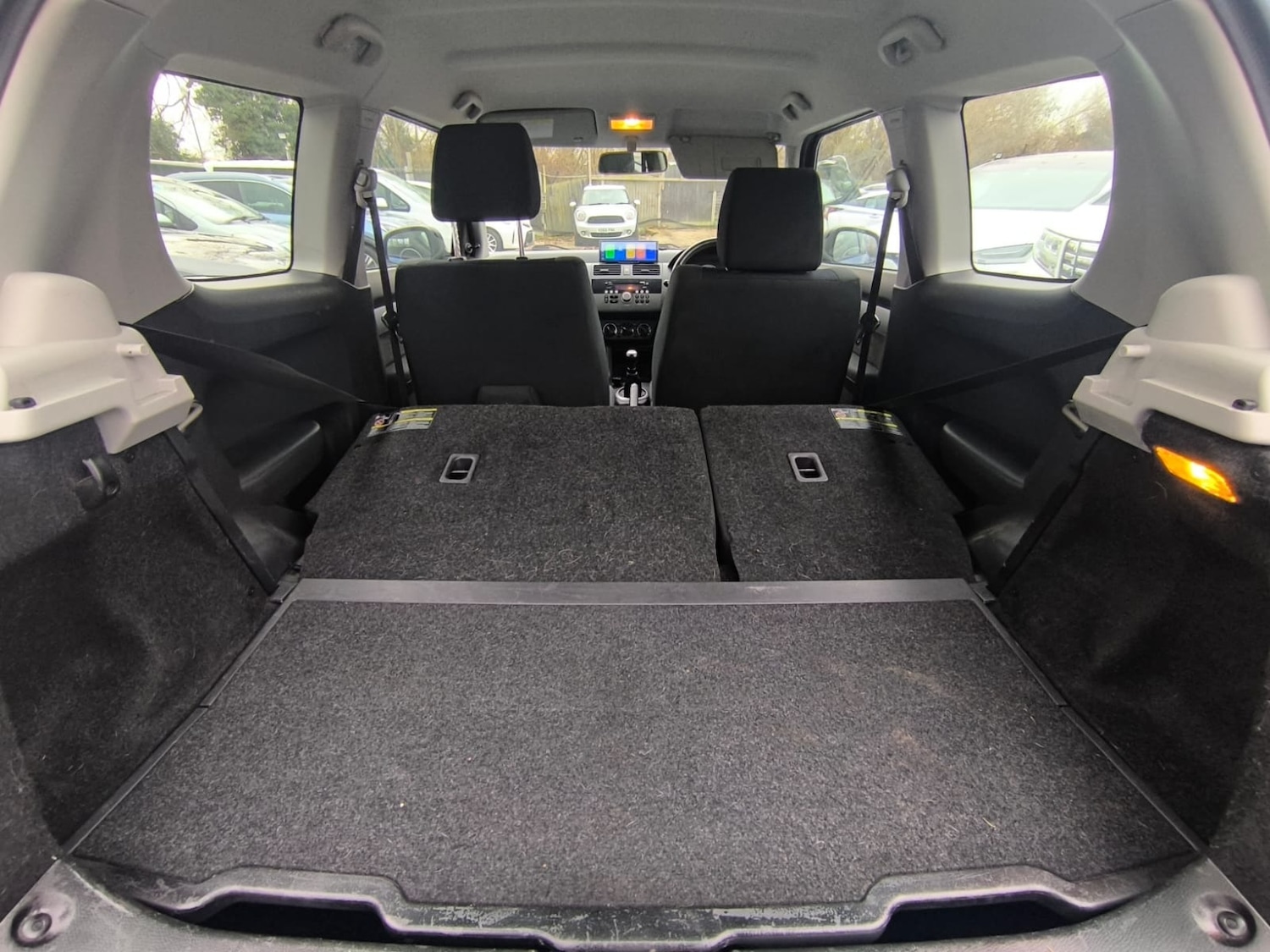 Used Suzuki Swift 2010 for sale - 76931978: Photo 25