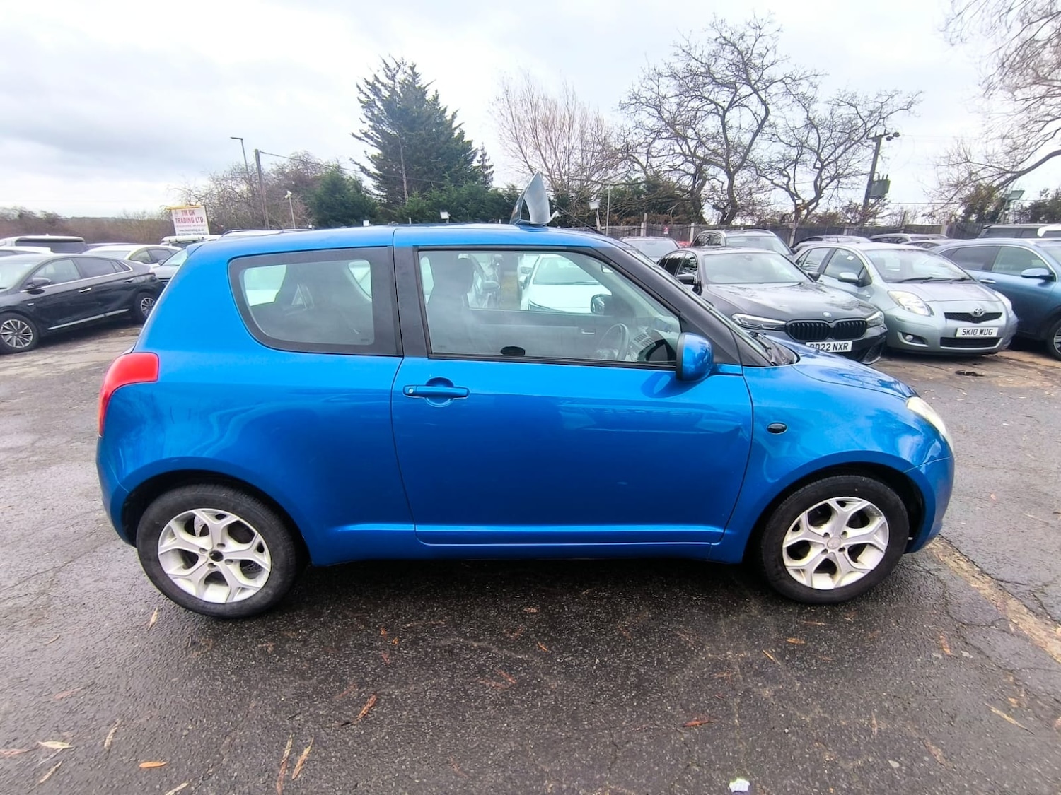 Used Suzuki Swift 2010 for sale - 76931978: Photo 5