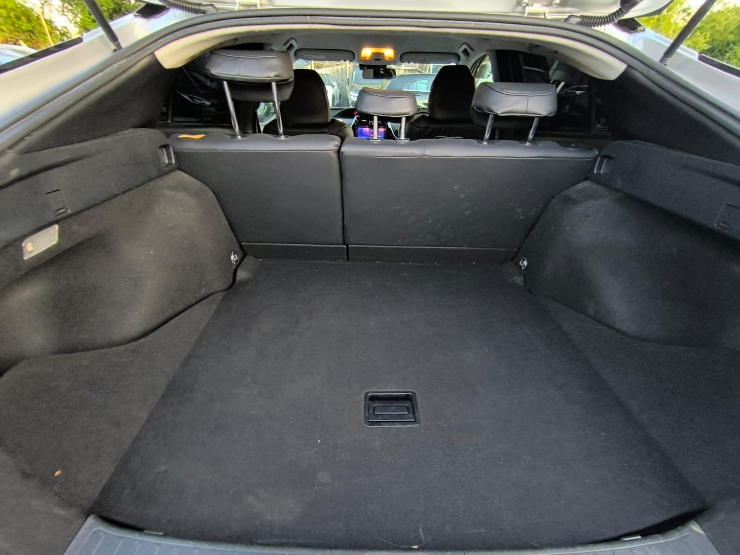 Used Toyota Prius 2016 for sale - 76748885: Photo 34