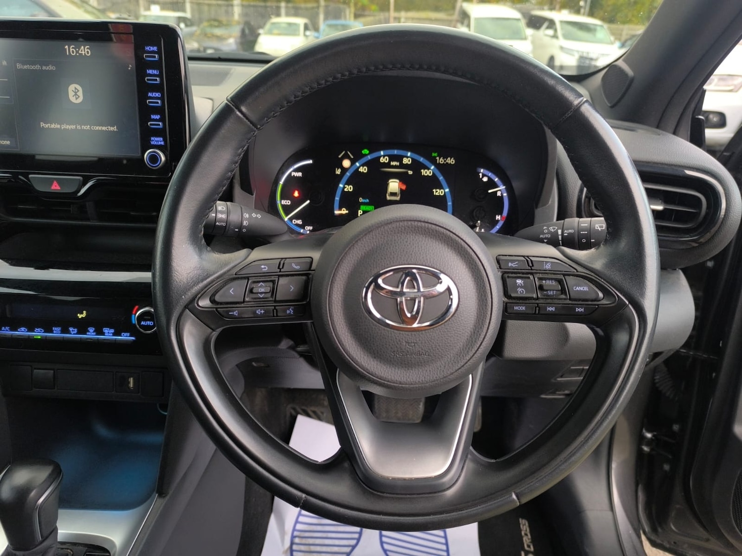 Used Toyota Yaris Cross 2022 for sale - 76517870: Photo 15