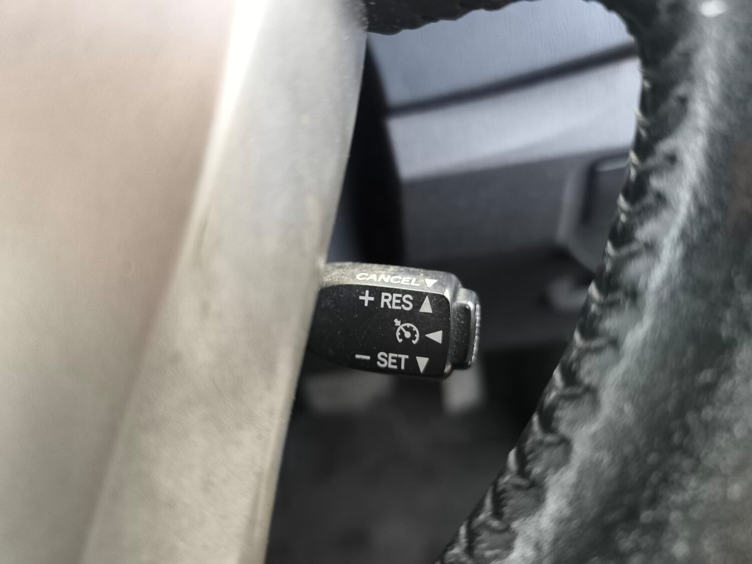 Used Toyota Prius 2015 for sale - 77417514: Photo 18