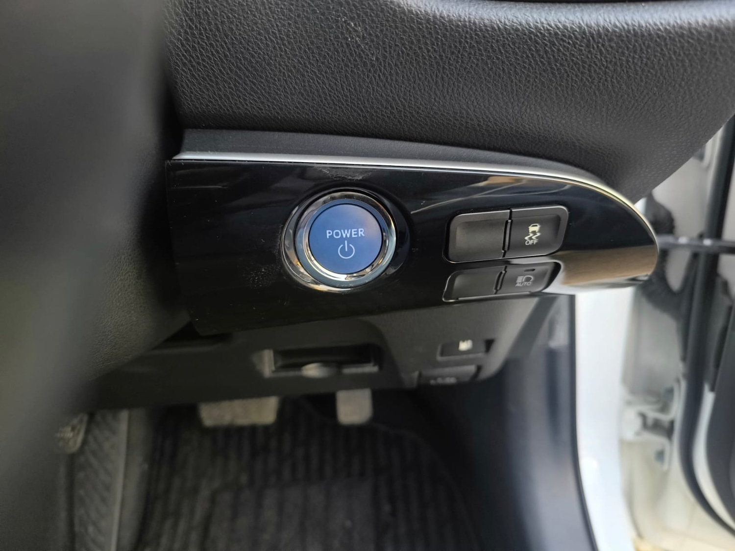 Used Toyota Prius 2019 for sale - 77245538: Photo 31