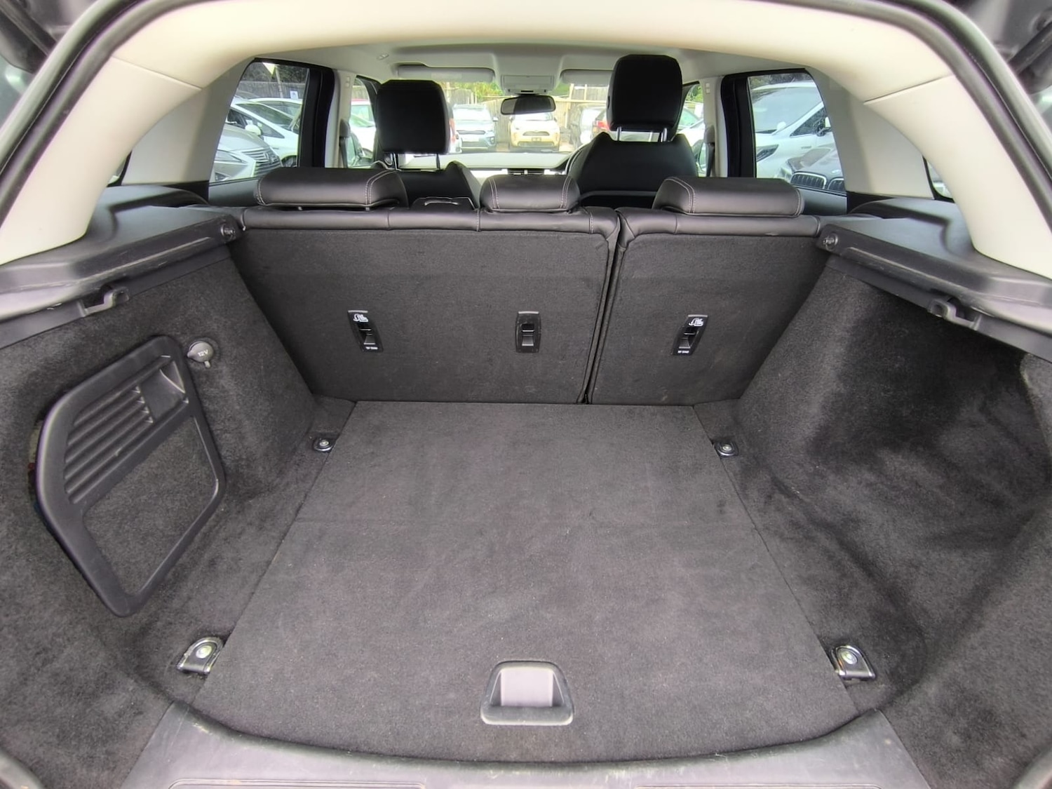 Vehicle 28