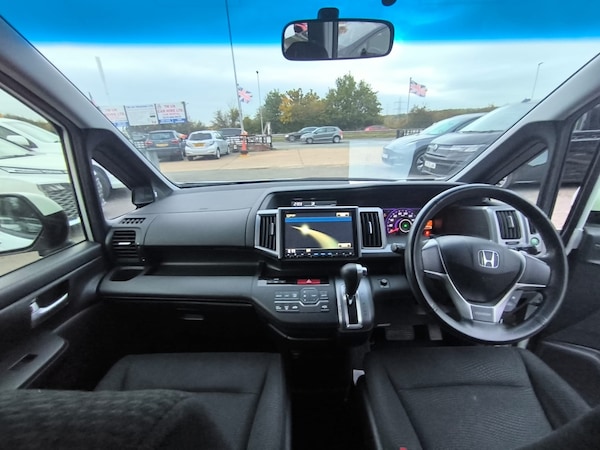Used Honda Stepwagon 2013 for sale - 76243368: Photo 14
