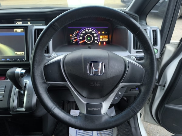 Used Honda Stepwagon 2013 for sale - 76243368: Photo 16