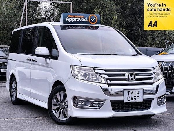 Used Honda Stepwagon 2013 for sale - 76243368: Photo 1