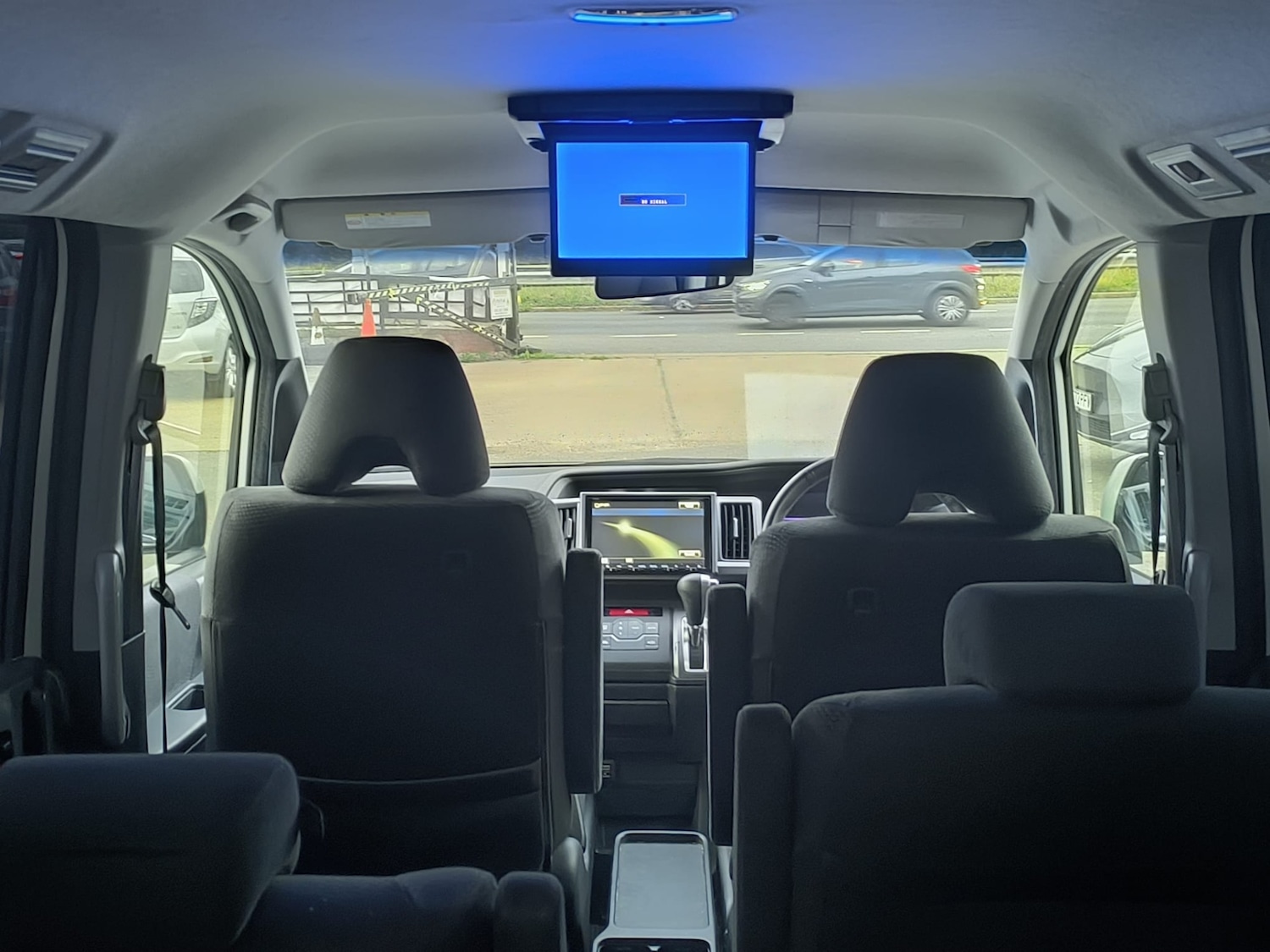 Used Honda Stepwagon 2013 for sale - 76243368: Photo 20