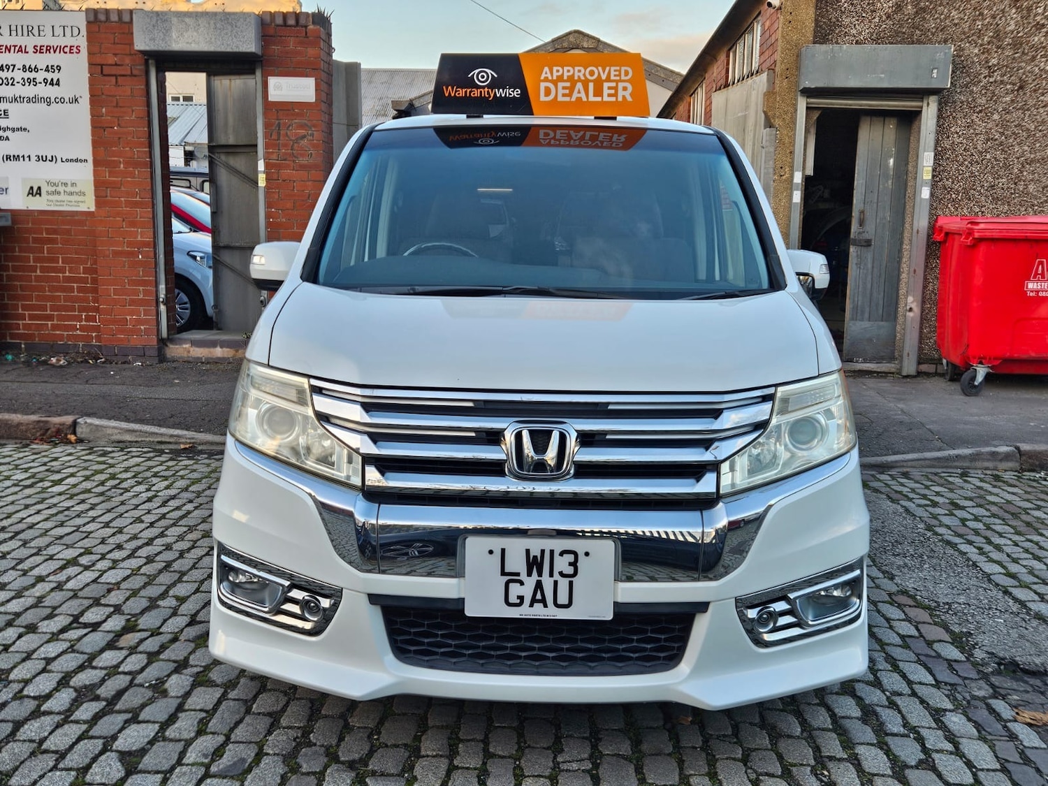 Used Honda Stepwagon 2013 for sale - 76243368: Photo 7