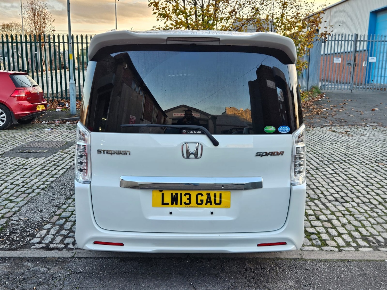 Used Honda Stepwagon 2013 for sale - 76243368: Photo 8