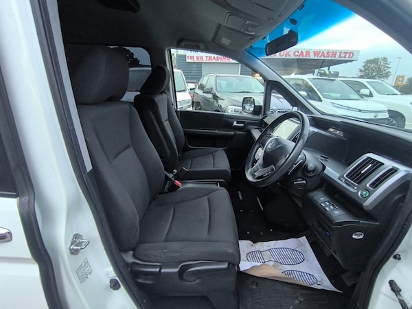 Used Honda Stepwagon 2013 for sale - 76243368: Photo 9