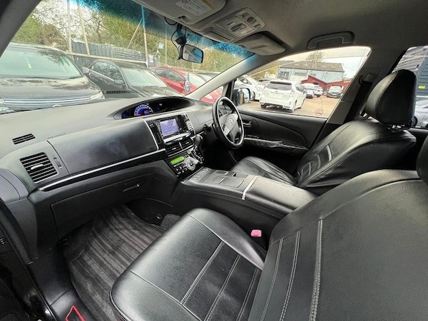 Used Toyota Estima 2014 for sale - 73605715: Photo 11