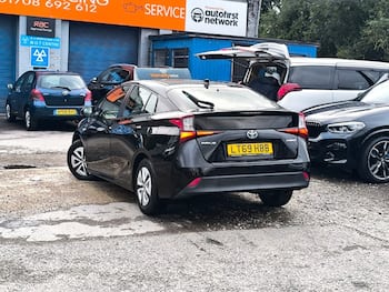 Used Toyota Prius 2019 for sale - 79683462: Photo
