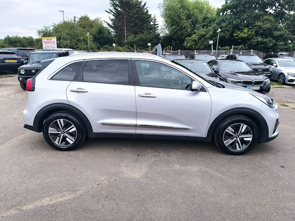 Used Kia Niro 2021 for sale - 75440458: Photo 5
