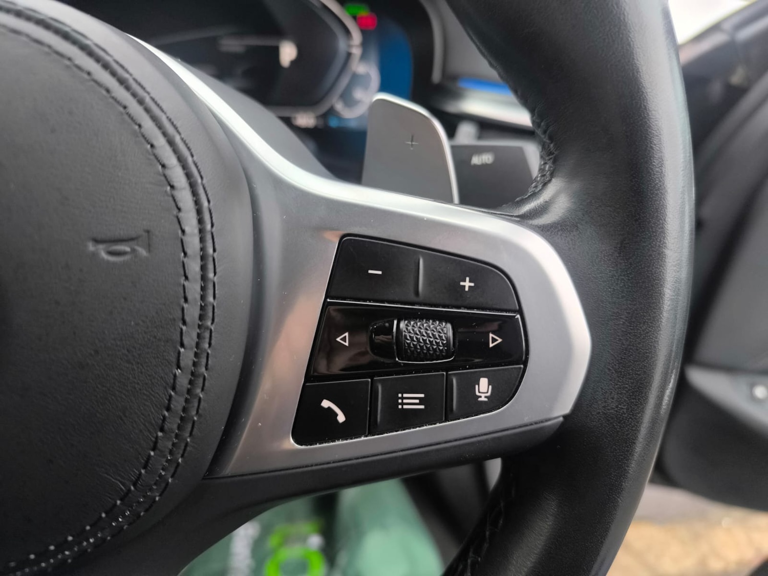 Used BMW 5 Series 2022 for sale - 76694390: Photo 17