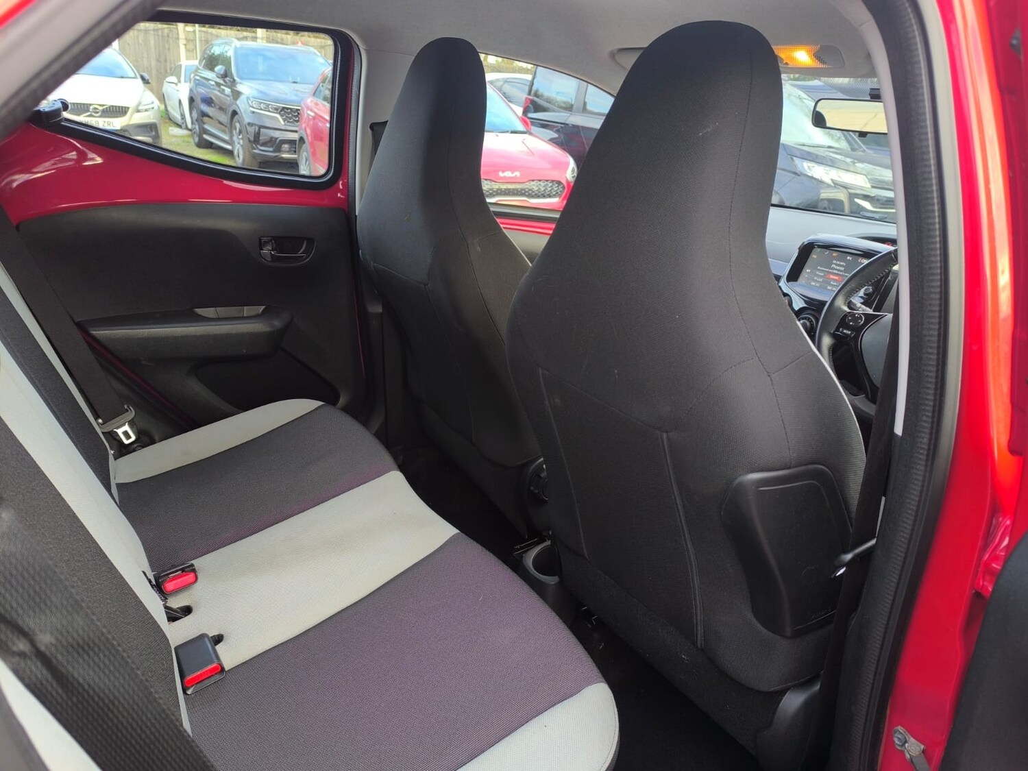 Used Toyota AYGO 2016 for sale - 78054448: Photo 12