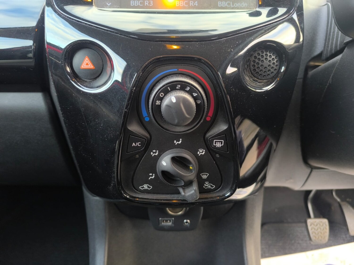 Used Toyota AYGO 2016 for sale - 78054448: Photo 21