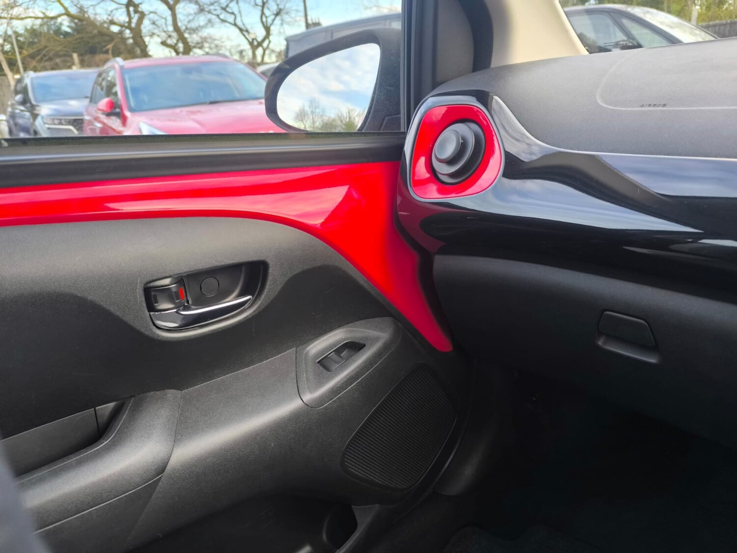 Used Toyota AYGO 2016 for sale - 78054448: Photo 27