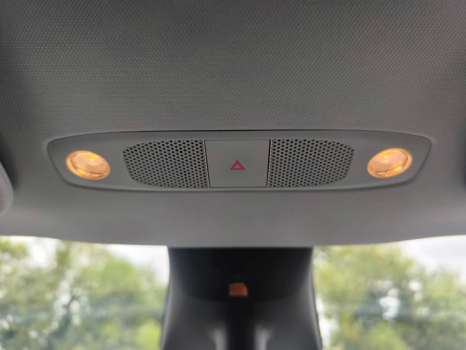 Used Tesla Model Y 2024 for sale - 76748385: Photo 26