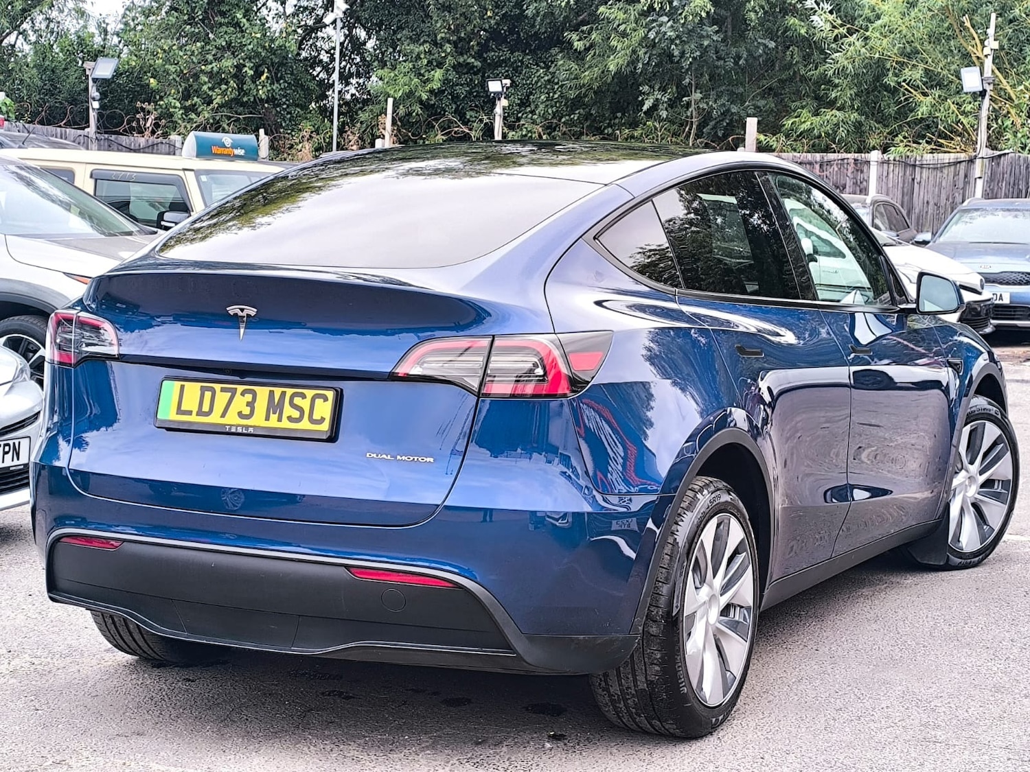 Used Tesla Model Y 2024 for sale - 76748385: Photo 3