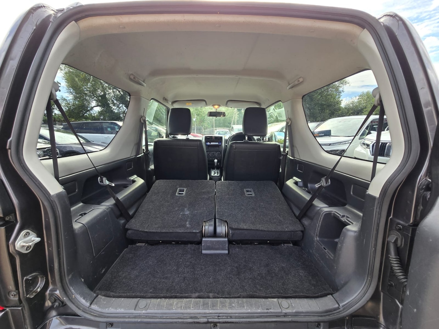 Vehicle 28