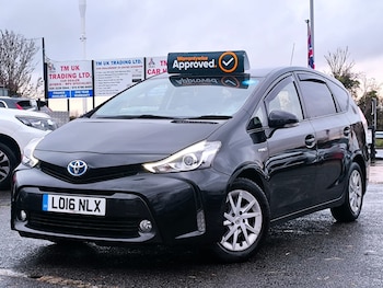 Used Toyota Prius+ 2016 for sale - 76832068: Photo