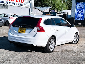 Used Volvo V60 2014 for sale - 78904047: Photo