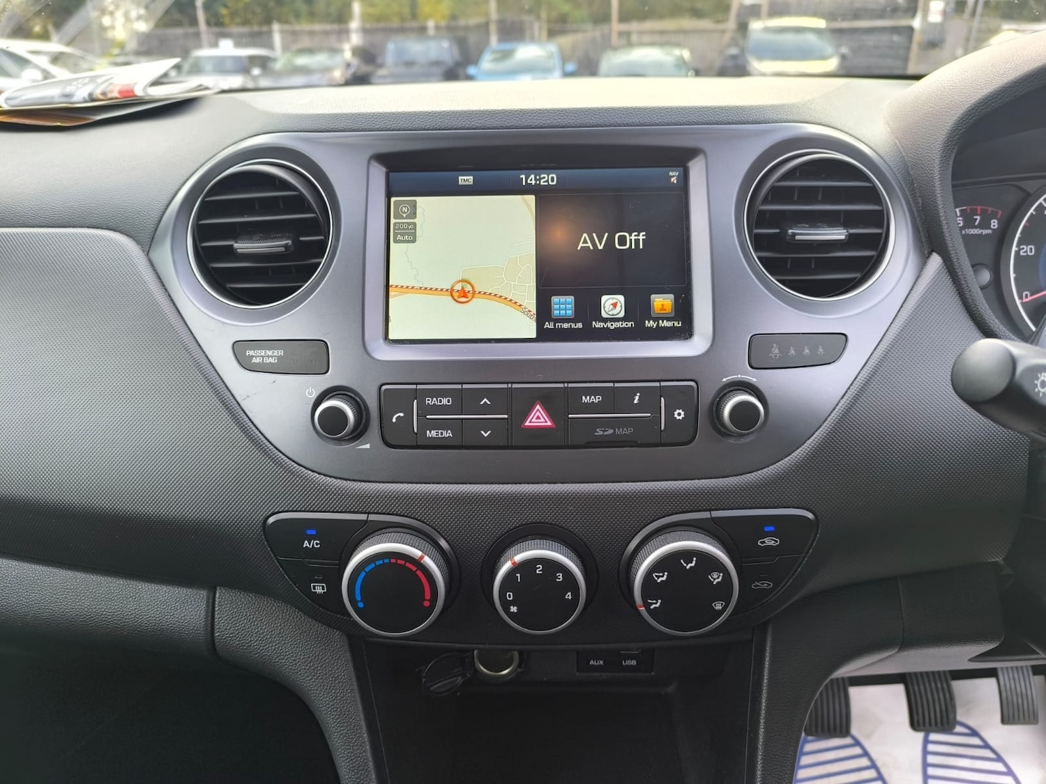 Used Hyundai i10 2018 for sale - 76363341: Photo 20