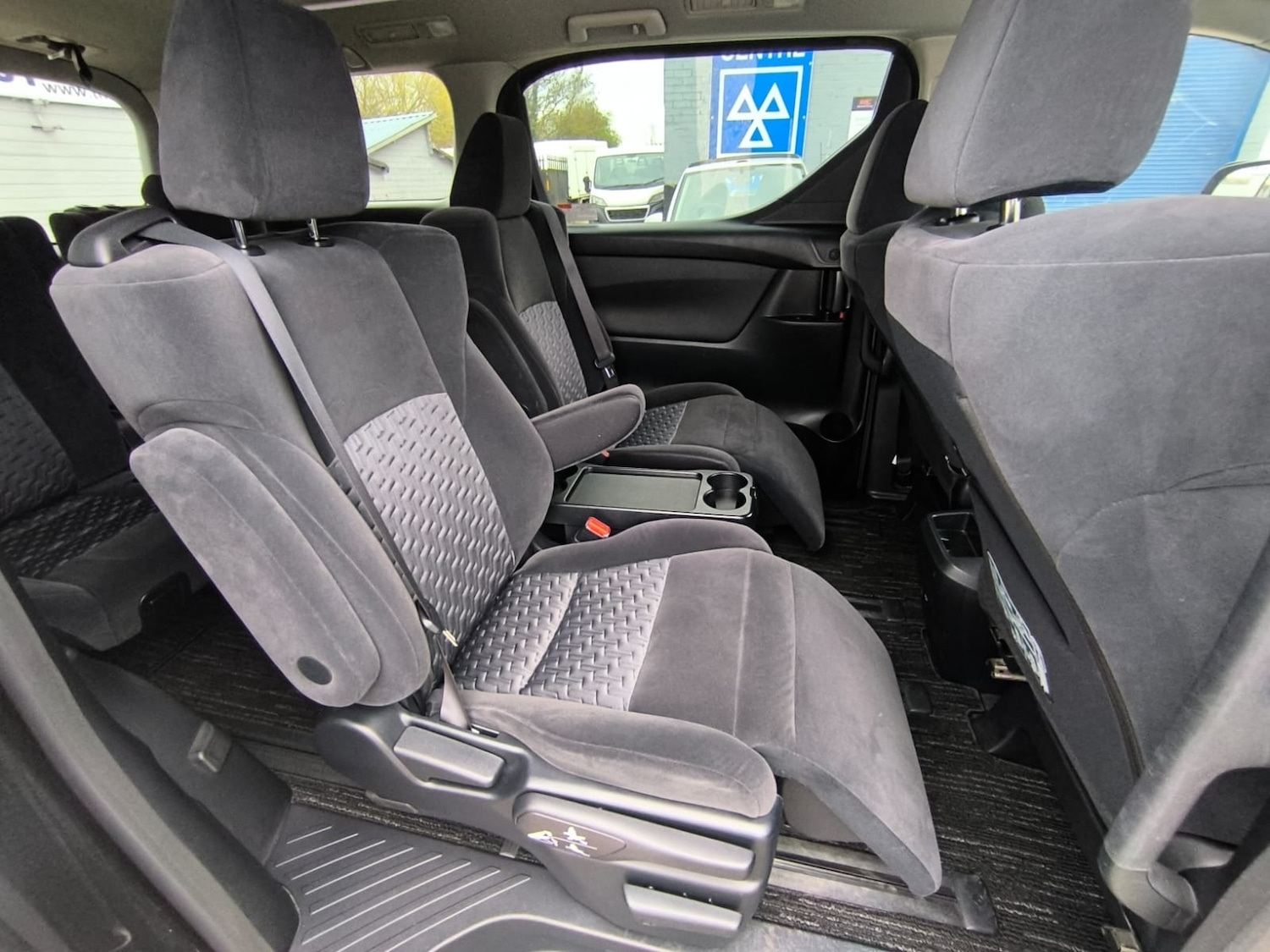 Used Toyota Alphard 2016 for sale - 78177146: Photo 11