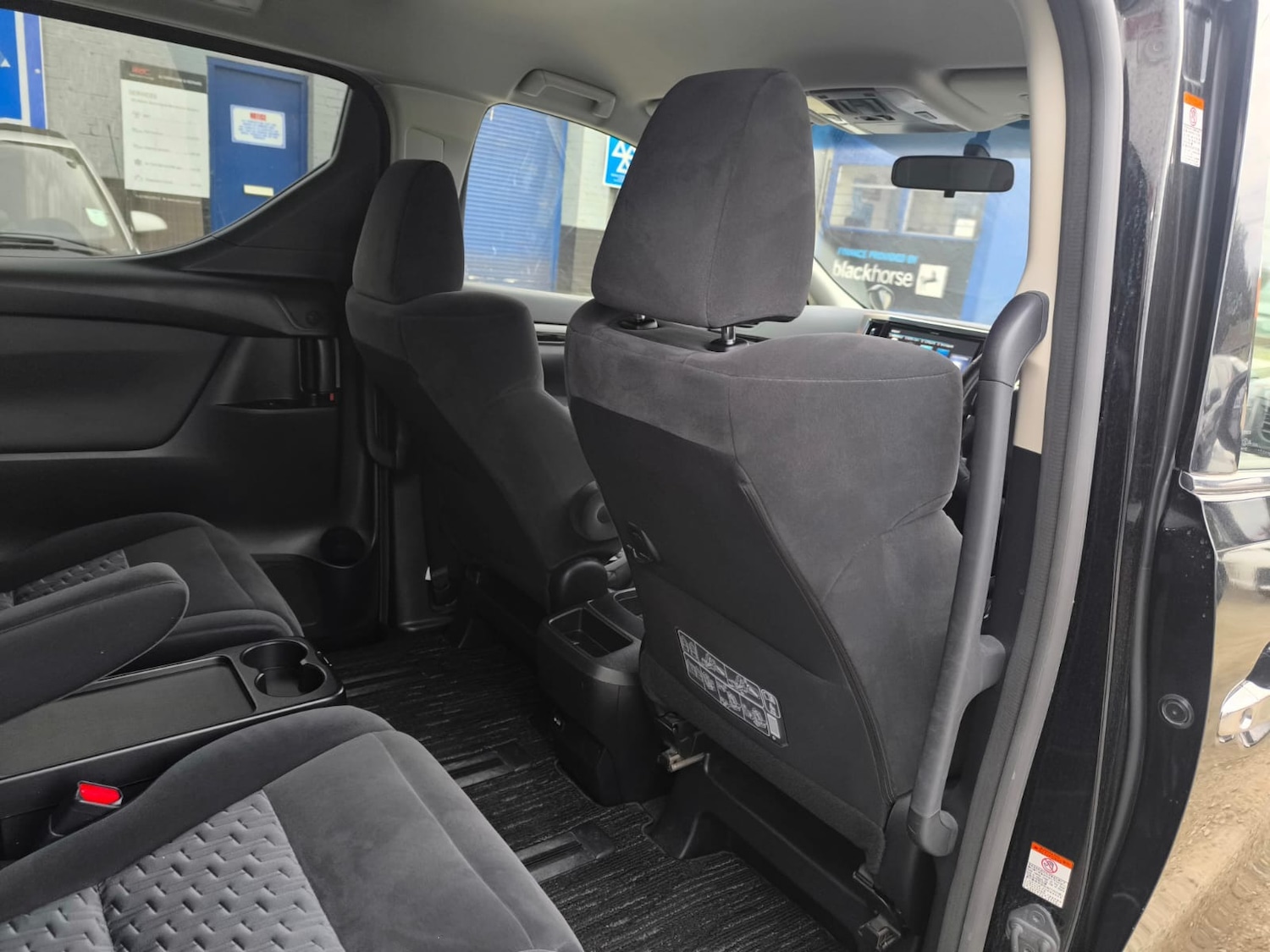 Used Toyota Alphard 2016 for sale - 78177146: Photo 12