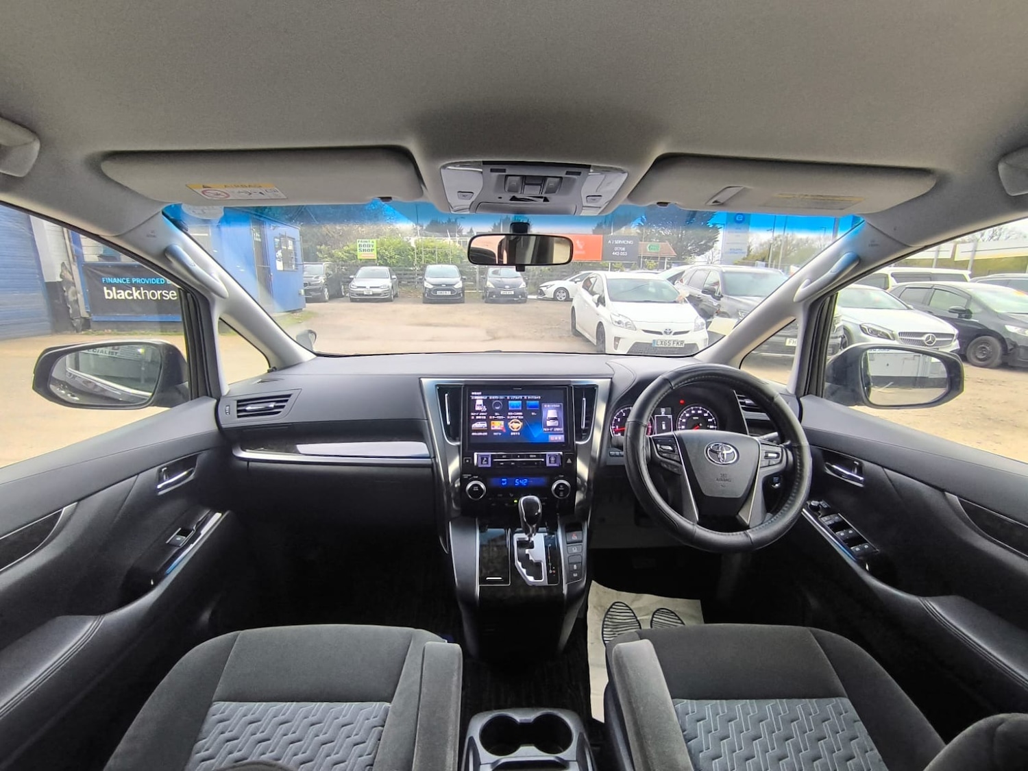 Used Toyota Alphard 2016 for sale - 78177146: Photo 15