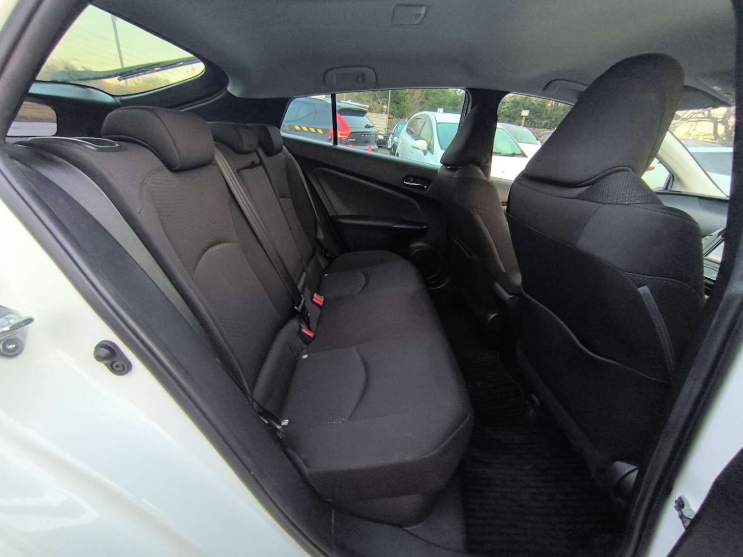 Used Toyota Prius 2019 for sale - 77159074: Photo 11