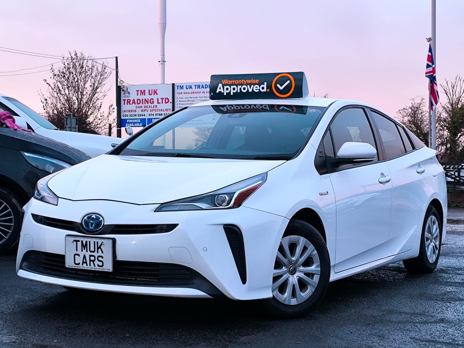 Used Toyota Prius 2019 for sale - 77159074: Photo 2
