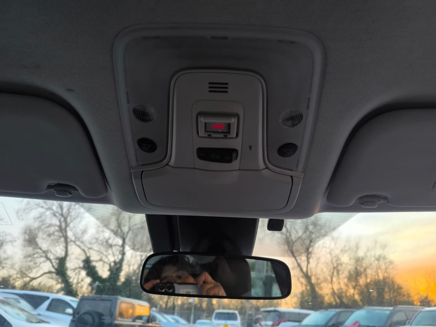 Used Toyota Prius 2019 for sale - 77159074: Photo 24