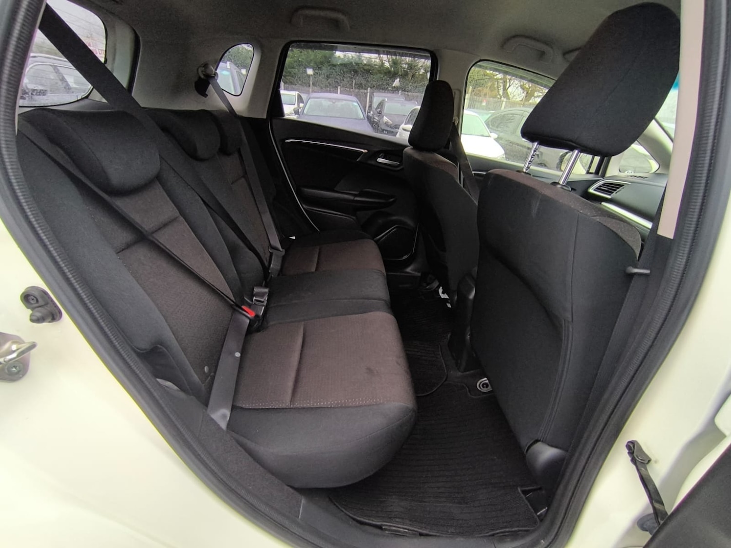 Used Honda Jazz 2014 for sale - 77502073: Photo 10