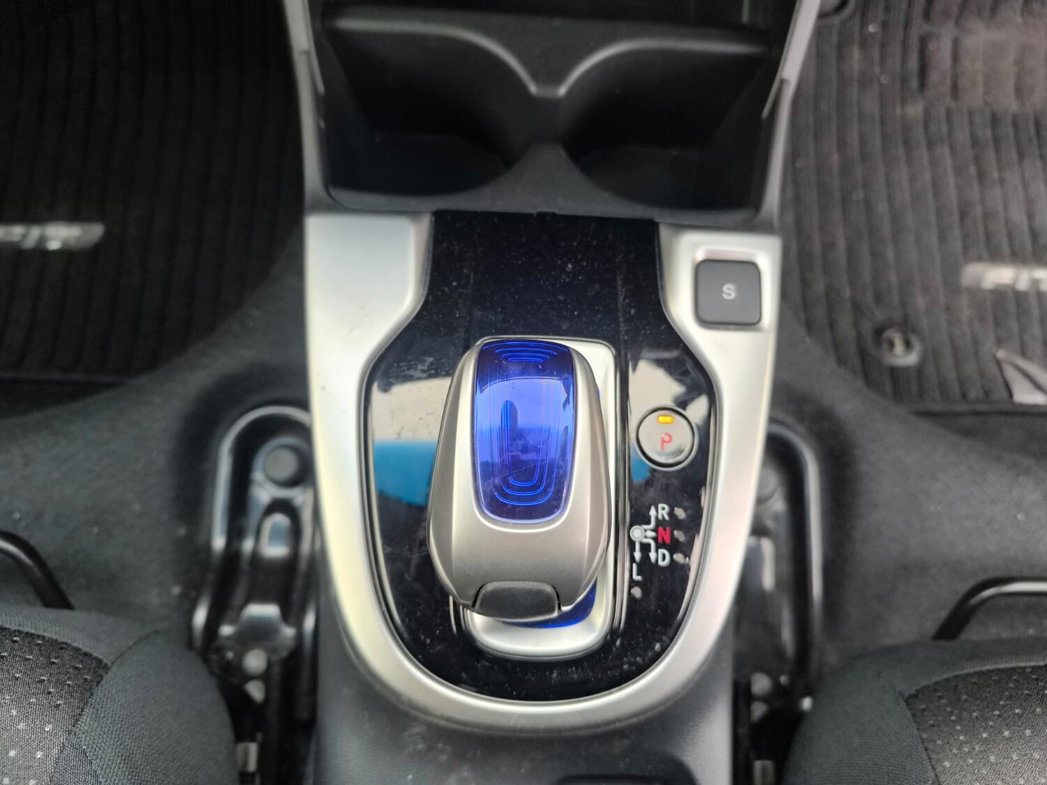 Used Honda Jazz 2014 for sale - 77502073: Photo 15